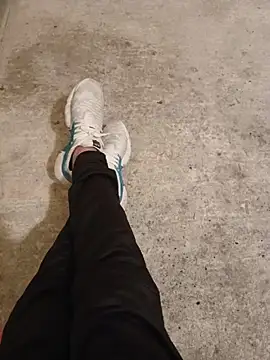 Snapshot of casper0303 chatting on February 18, 2026, 5:20 pm casper0303 online show from February 18, 2026, 5:20 pm