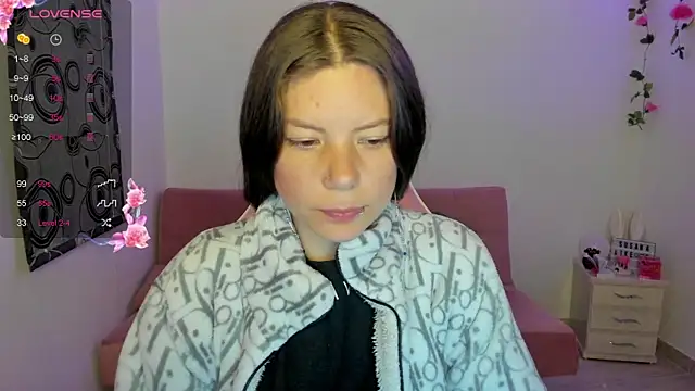 Snapshot of Susana_garcia_ chatting on December 7, 2024, 1:03 am Susana garcia online show from December 7, 2024, 1:03 am