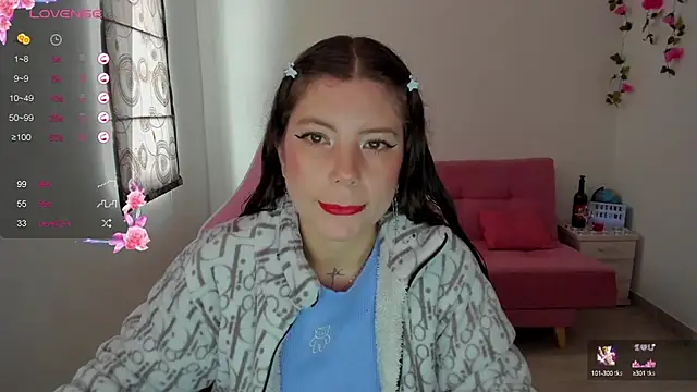 Snapshot of Susana_garcia_ chatting on January 8, 2025, 7:56 pm Susana garcia online show from January 8, 2025, 7:56 pm