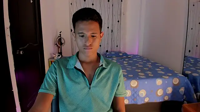 alessandro wizard online show from February 13, 2025, 2:23 am