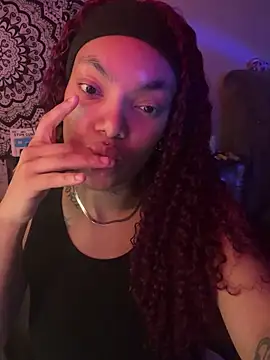 Snapshot of butterflybootyy chatting on December 12, 2024, 2:04 am butterflybootyy online show from December 12, 2024, 2:04 am