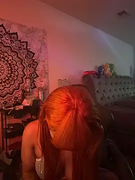 Snapshot of butterflybootyy chatting on October 13, 2025, 12:27 pm butterflybootyy online show from October 13, 2025, 12:27 pm