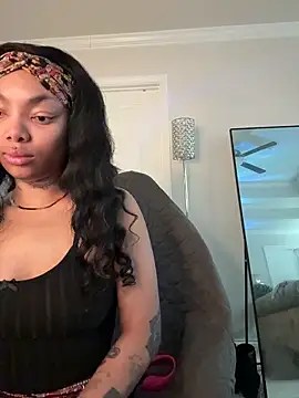 butterflybootyy online show from March 9, 2026, 12:42 pm