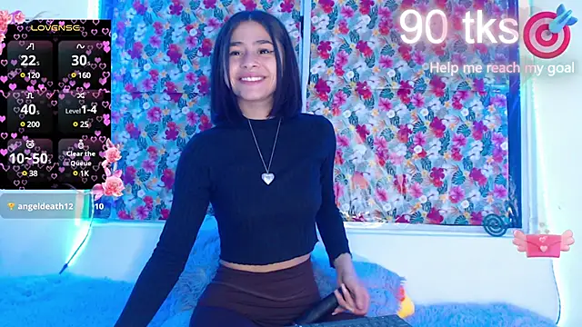 -Gwen- online show from February 19, 2025, 4:44 am