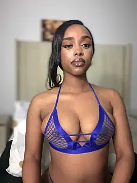 Snapshot of BhadBhad_Kitty chatting on October 11, 2025, 8:51 pm BhadBhad Kitty online show from October 11, 2025, 8:51 pm