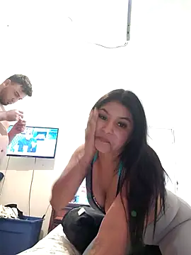 SINUECASTILLO online show from December 11, 2024, 9:52 am