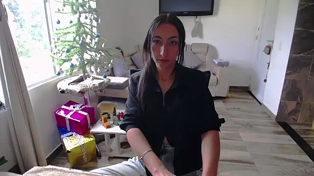 eibby princess online show from December 18, 2024, 9:51 pm