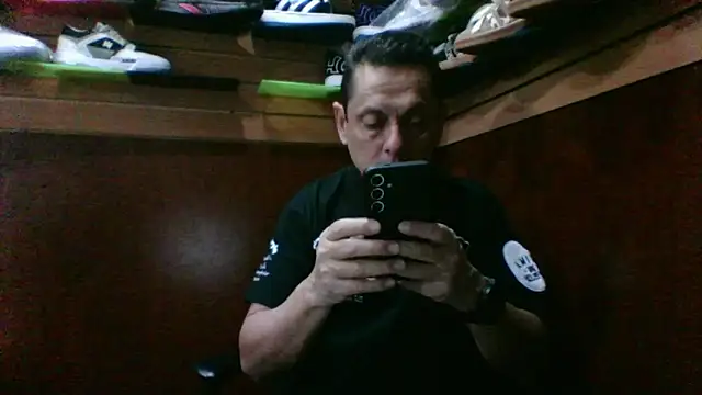 MarcusKelvin online show from September 12, 2025, 1:55 pm