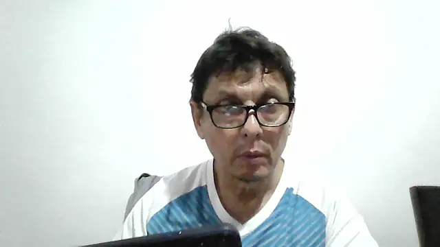 MarcusKelvin online show from April 22, 2026, 12:35 am