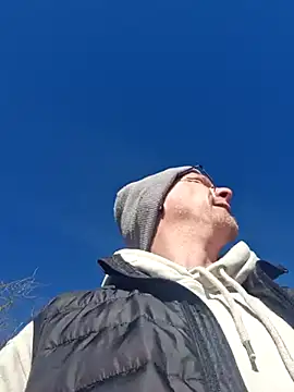 Maiki82 online show from March 17, 2025, 2:12 pm