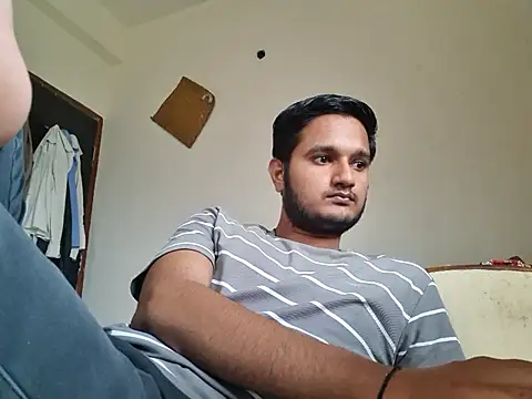 Jonrobinso online show from November 5, 2025, 5:29 am