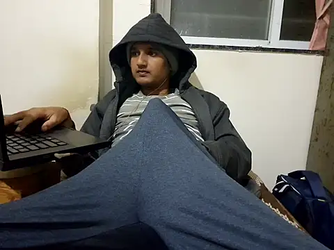 Jonrobinso online show from December 18, 2025, 3:40 pm