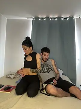 Snapshot of anika_lowen02 chatting on October 24, 2025, 5:42 pm anika lowen02 online show from October 24, 2025, 5:42 pm