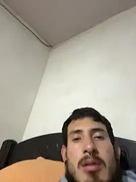 Snapshot of anika_lowen02 chatting on November 20, 2025, 12:22 am anika lowen02 online show from November 20, 2025, 12:22 am