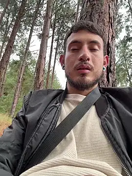 Snapshot of anika_lowen02 chatting on December 21, 2025, 7:43 pm anika lowen02 online show from December 21, 2025, 7:43 pm