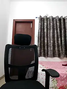 sanaya baby online show from January 22, 2025, 10:37 pm