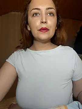 Selena Selly7 online show from April 16, 2026, 9:39 pm