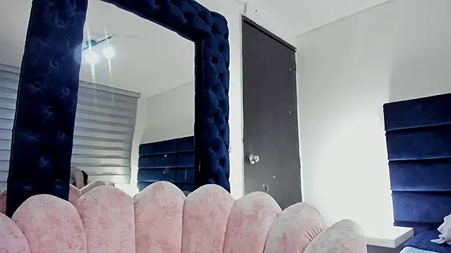 Snapshot of _Cristal_evans chatting on February 10, 2025, 3:46 am Cristal evans online show from February 10, 2025, 3:46 am