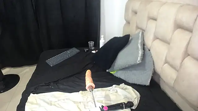 Roxy-Smith online show from January 30, 2025, 3:55 am