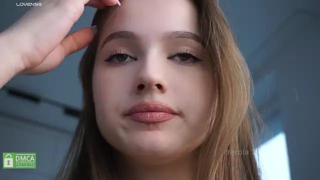 hecola online show from March 15, 2025, 11:19 am