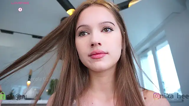 hecola online show from October 5, 2025, 9:18 am