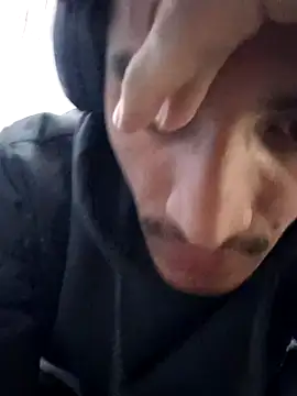 Snapshot of nskgenz chatting on December 6, 2024, 4:47 am nskgenz online show from December 6, 2024, 4:47 am