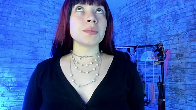 Snapshot of Cherry_xoxx chatting on October 17, 2025, 11:35 am Cherry xoxx online show from October 17, 2025, 11:35 am