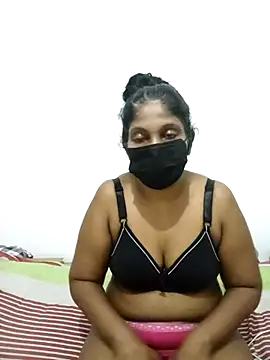 Aroma Sl online show from March 11, 2025, 5:02 pm