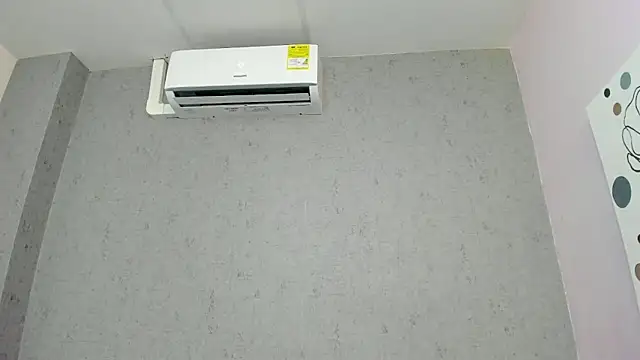 Tiffany mendez online show from October 4, 2025, 12:03 pm