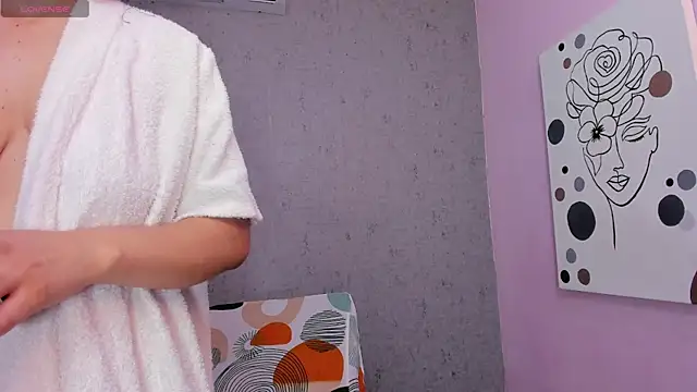 Tiffany mendez online show from October 9, 2025, 12:14 pm