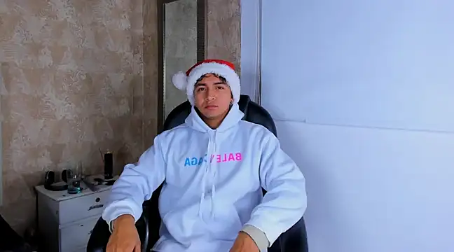 Snapshot of Muichiro_tokito1 chatting on January 1, 2025, 6:47 am Muichiro tokito1 online show from January 1, 2025, 6:47 am