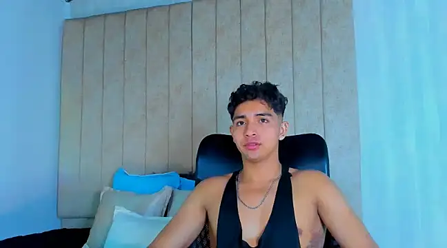 Snapshot of Muichiro_tokito1 chatting on February 9, 2025, 4:04 am Muichiro tokito1 online show from February 9, 2025, 4:04 am