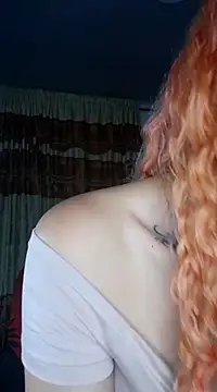 Sexy-Favgirl online show from February 26, 2025, 12:05 am