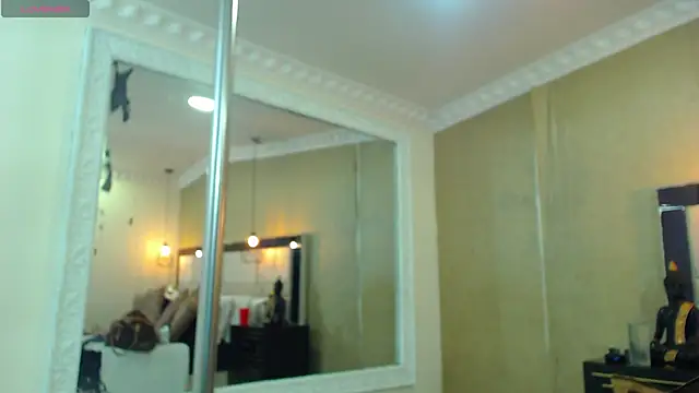 kimCosseyy online show from March 9, 2025, 2:07 am