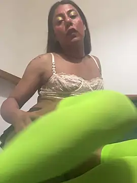 Yerucita online show from November 22, 2025, 1:37 am