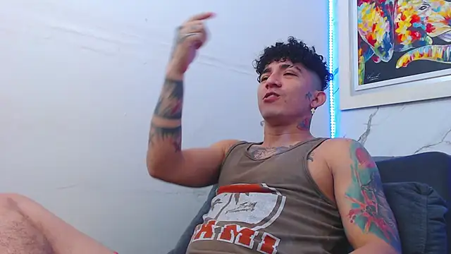 targuerian22 online show from December 19, 2025, 11:34 pm