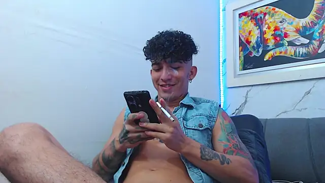 targuerian22 online show from January 14, 2026, 1:55 am