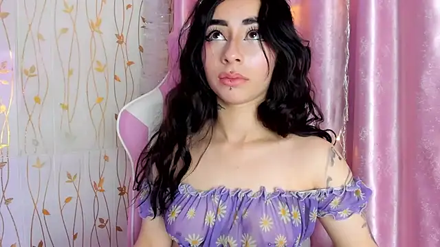 hanna  azumi online show from February 26, 2025, 7:53 am