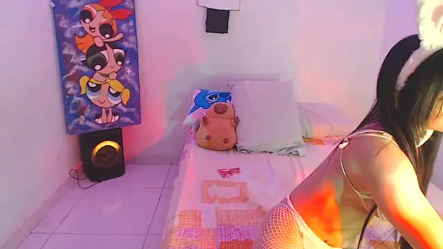 jhoanitahot online show from October 25, 2025, 5:19 pm