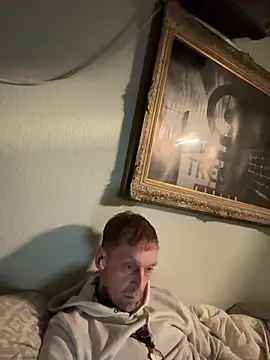 Snapshot of pillepallex84x chatting on December 23, 2025, 2:53 am pillepallex84x online show from December 23, 2025, 2:53 am