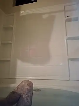 lit702 online show from November 30, 2025, 9:13 am