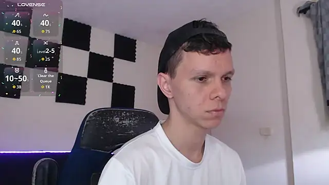 bryamado69 online show from November 12, 2025, 12:27 pm