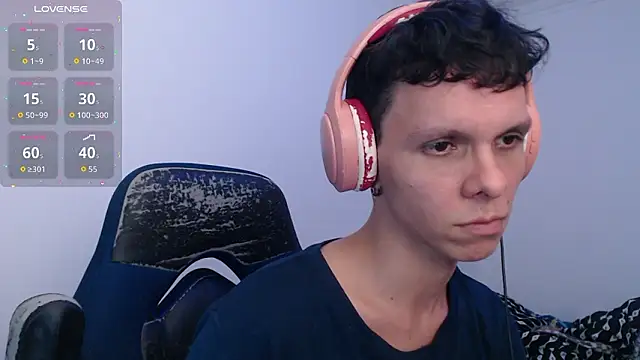 bryamado69 online show from February 24, 2026, 3:37 am