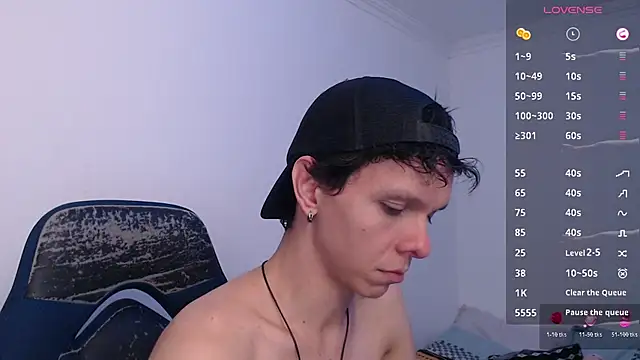 bryamado69 online show from May 21, 2026, 10:28 pm