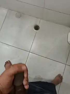 Gururonny07 online show from September 9, 2025, 12:26 pm