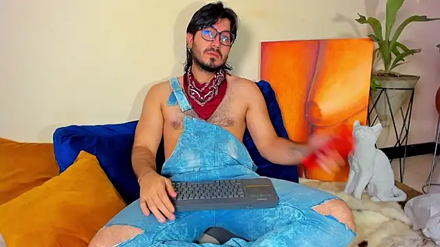 Snapshot of Ackerman_Eren_ chatting on March 16, 2025, 11:38 am Ackerman Eren online show from March 16, 2025, 11:38 am