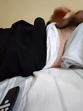 fubu1987sd online show from December 1, 2025, 9:20 pm