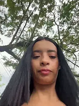 Laura fernandezII online show from February 3, 2026, 7:30 pm