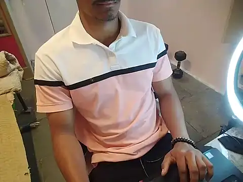 Snapshot of vicky0805 chatting on October 4, 2025, 8:23 am vicky0805 online show from October 4, 2025, 8:23 am