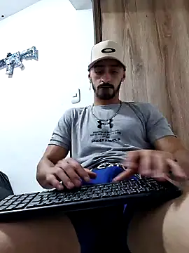 MAXIMUS MASTE3 online show from February 3, 2025, 2:25 am